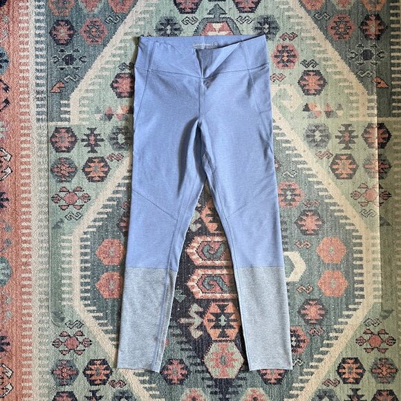 Outdoor Voices 7/8 Dipped Leggings NWOT - Picture 1 of 4